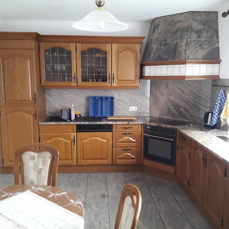 Monteurwohnungen Lerch Santos 公寓