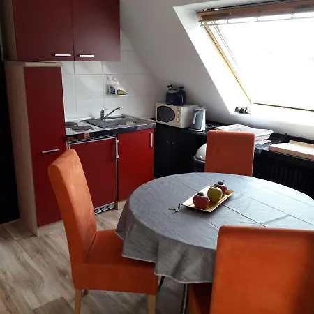 Monteurwohnungen Lerch Santos 아파트