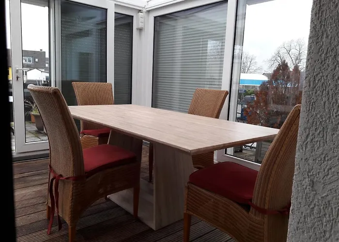 Monteurwohnungen Lerch Santos * 门兴格拉德巴赫