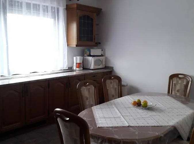 Appartement Monteurwohnungen Lerch Santos